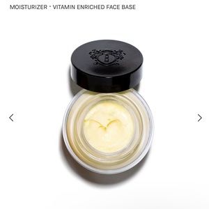 NEW Bobbi Brown Vitamin Enriched Face Base
